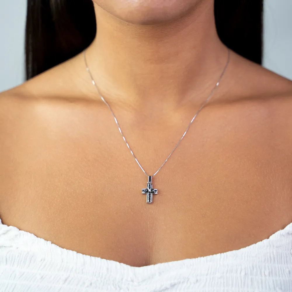 Ciondolo Croce Clesi in Oro Bianco con Diamanti – 7915