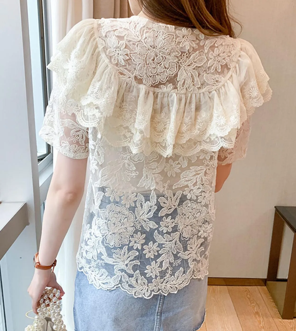 New Summer Lace Shirt Fashion Sweet Ruffle Stitching Women Tops New Transparent Embroidery Floral Bead Short Sleeve Blou